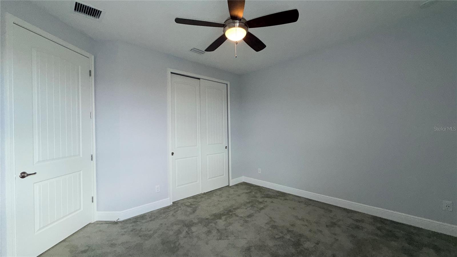 Image 25 of 44 For 257 Southfield Street