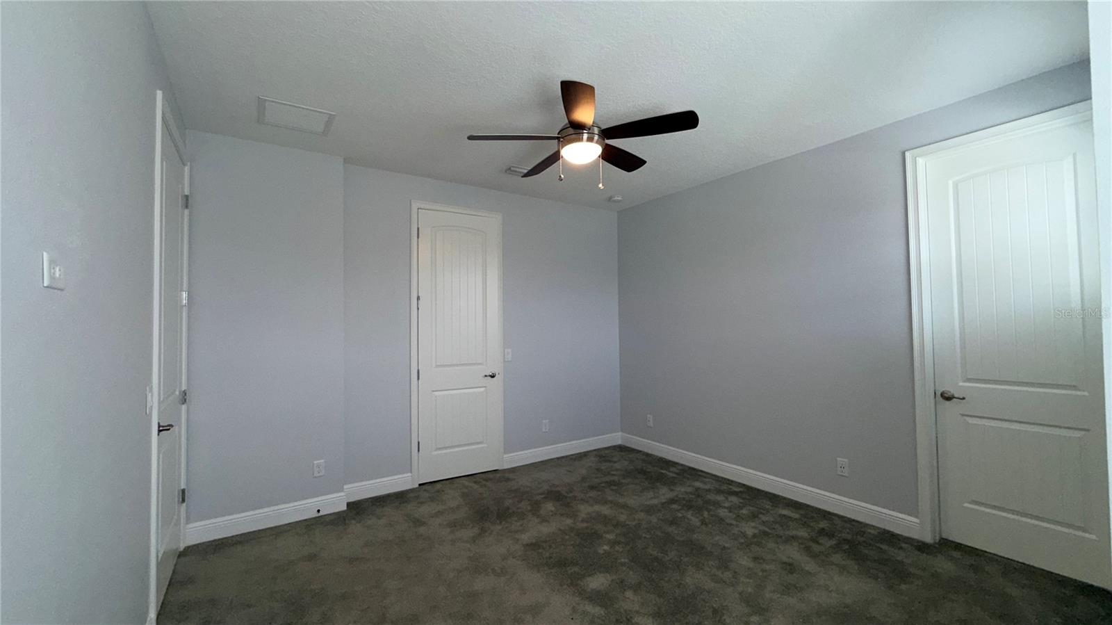 Image 36 of 44 For 257 Southfield Street