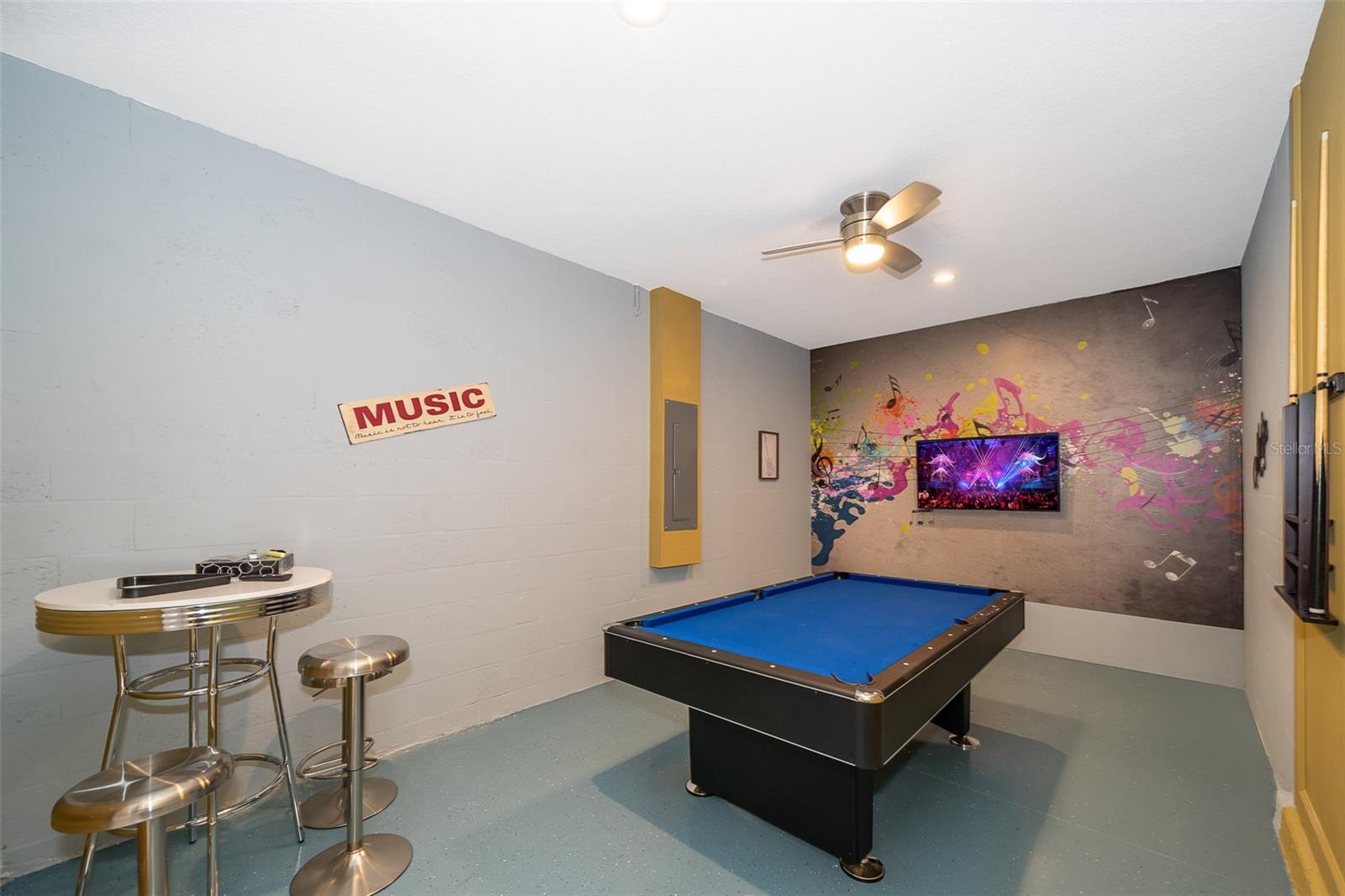 Image 7 of 32 For 2764 Bookmark Drive