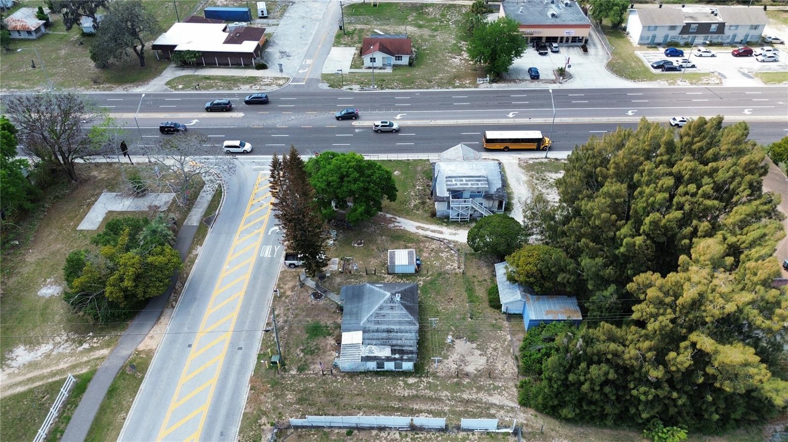 Image 6 of 6 For 980 Lake Shore Way