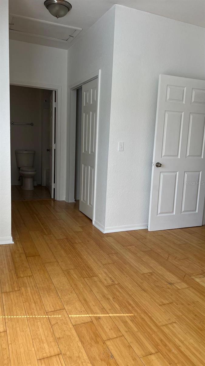 Image 11 of 15 For 6013 Westgate Drive 2421