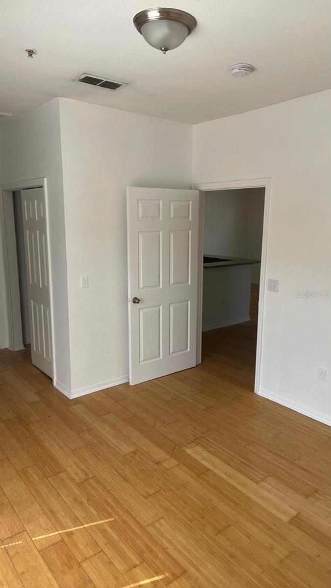 Image 13 of 15 For 6013 Westgate Drive 2421