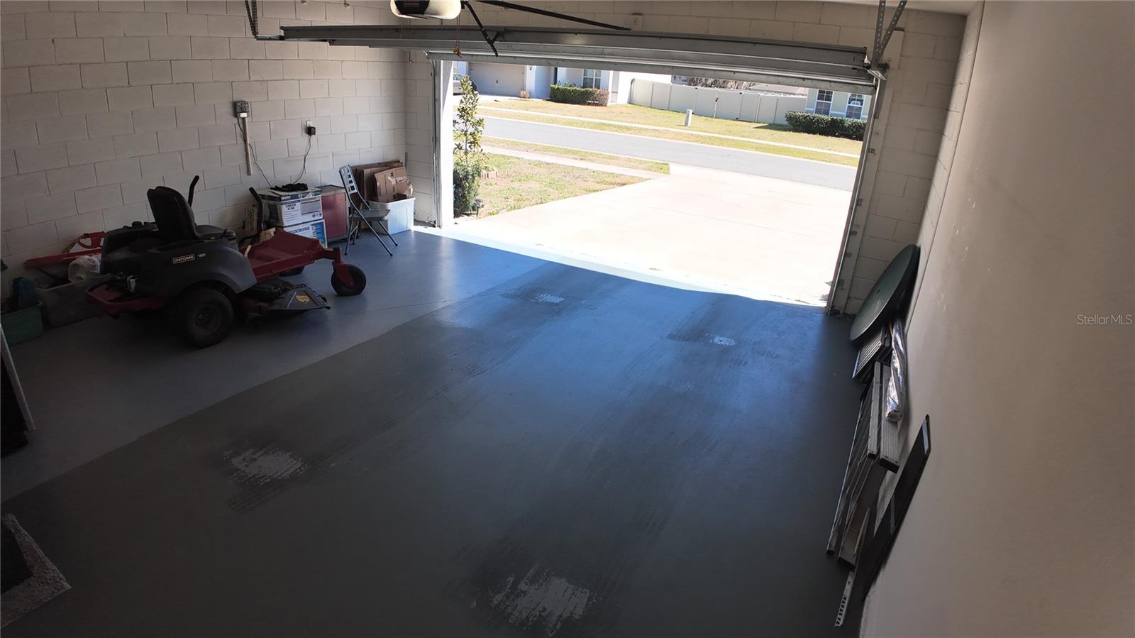 Image 36 of 43 For 35045 Sweet Leaf Lane