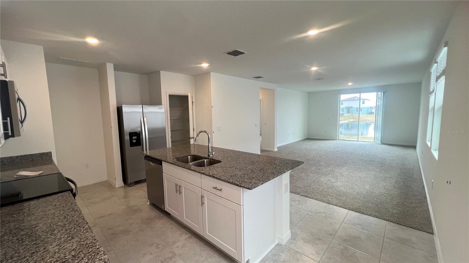 Image 7 of 39 For 3185 Viceroy Court