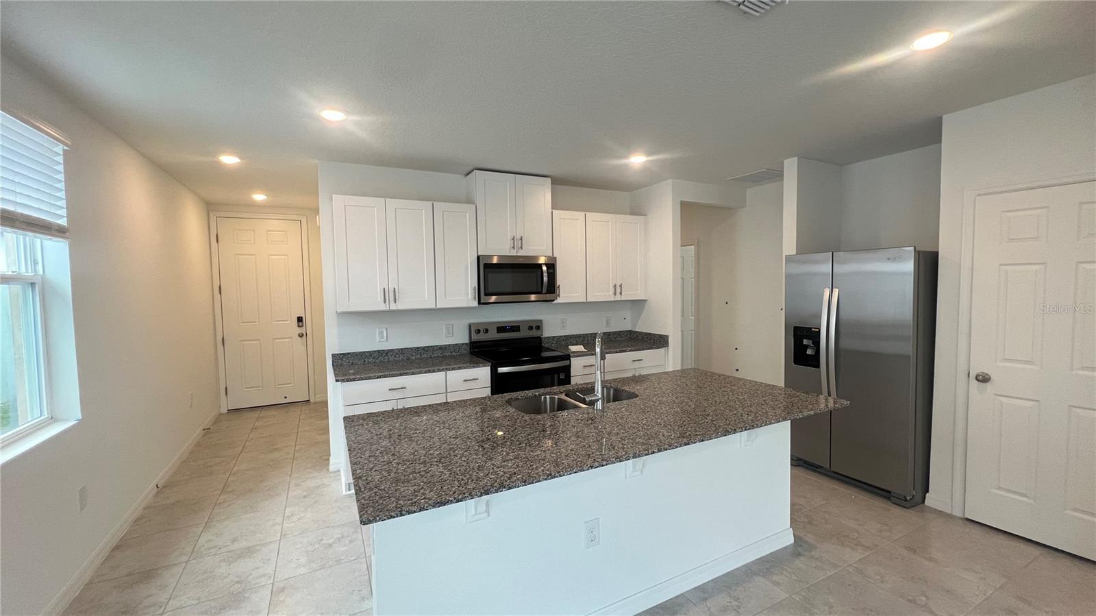 Image 8 of 39 For 3185 Viceroy Court