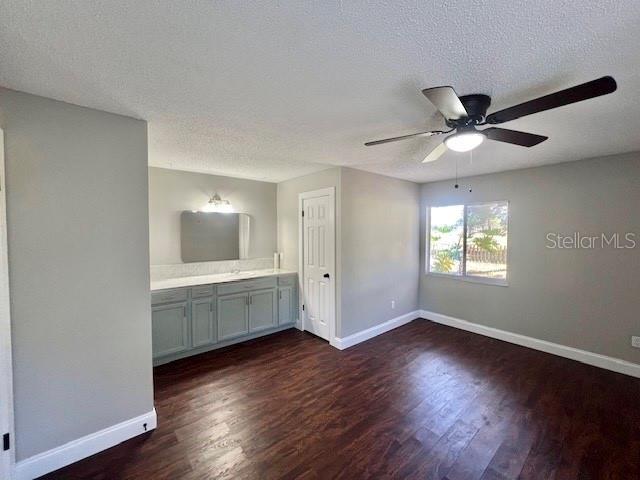 Image 11 of 22 For 120 Fairway Ten Drive