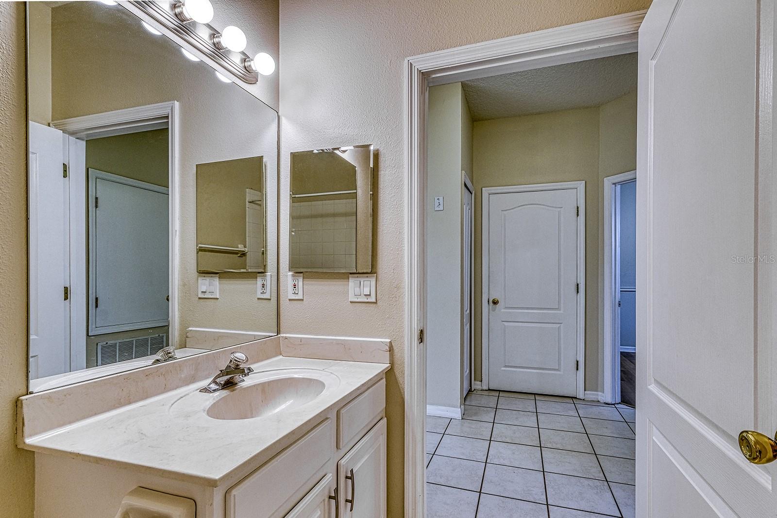 Image 33 of 45 For 5110 Alavista Drive