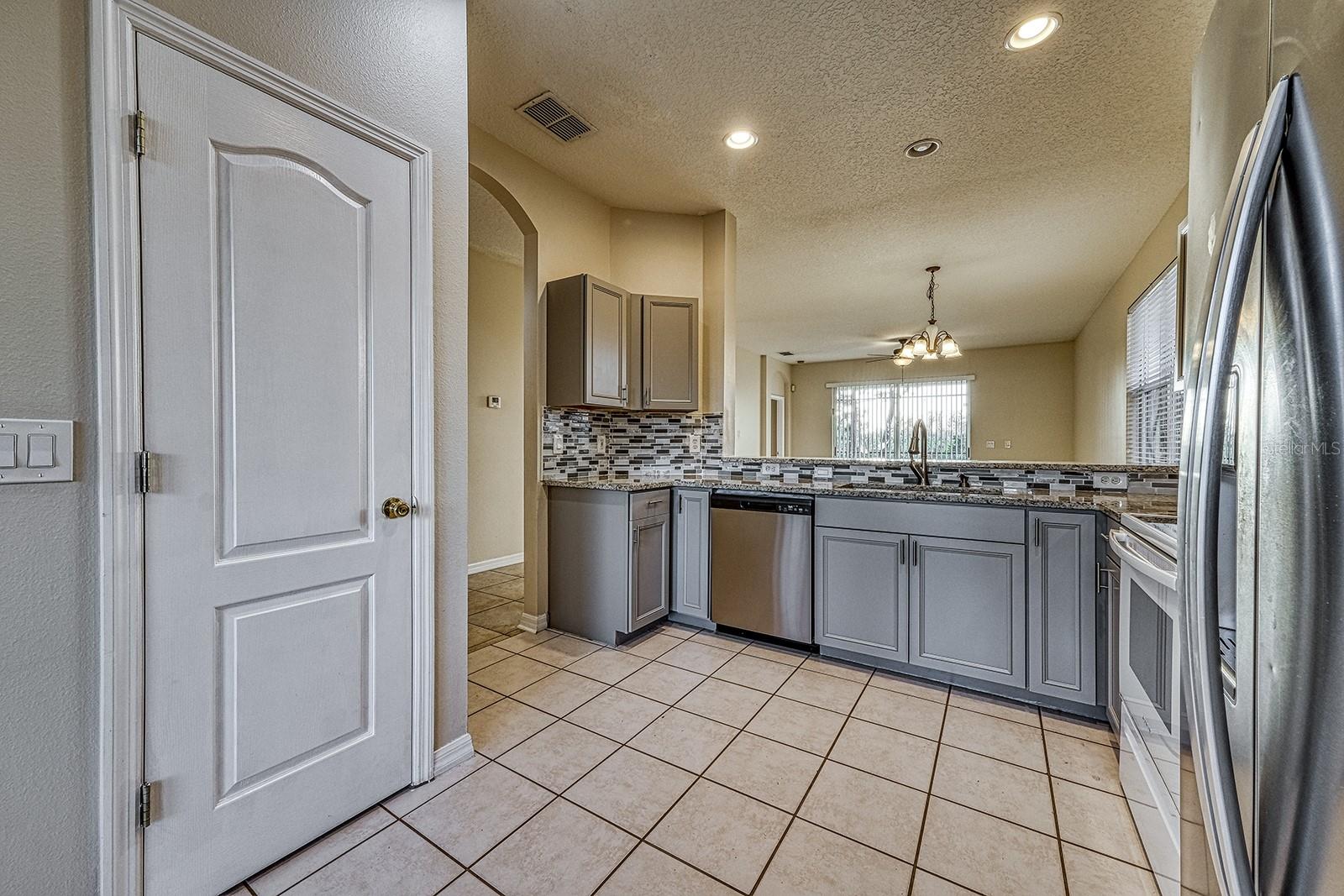 Image 7 of 45 For 5110 Alavista Drive