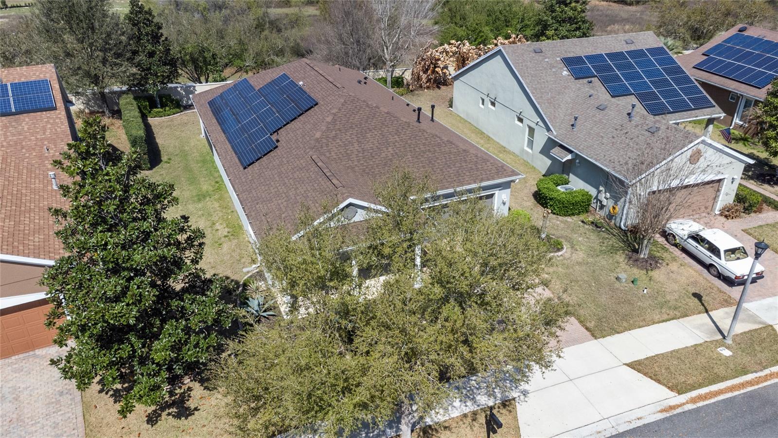 Image 7 of 66 For 389 Silver Maple Road