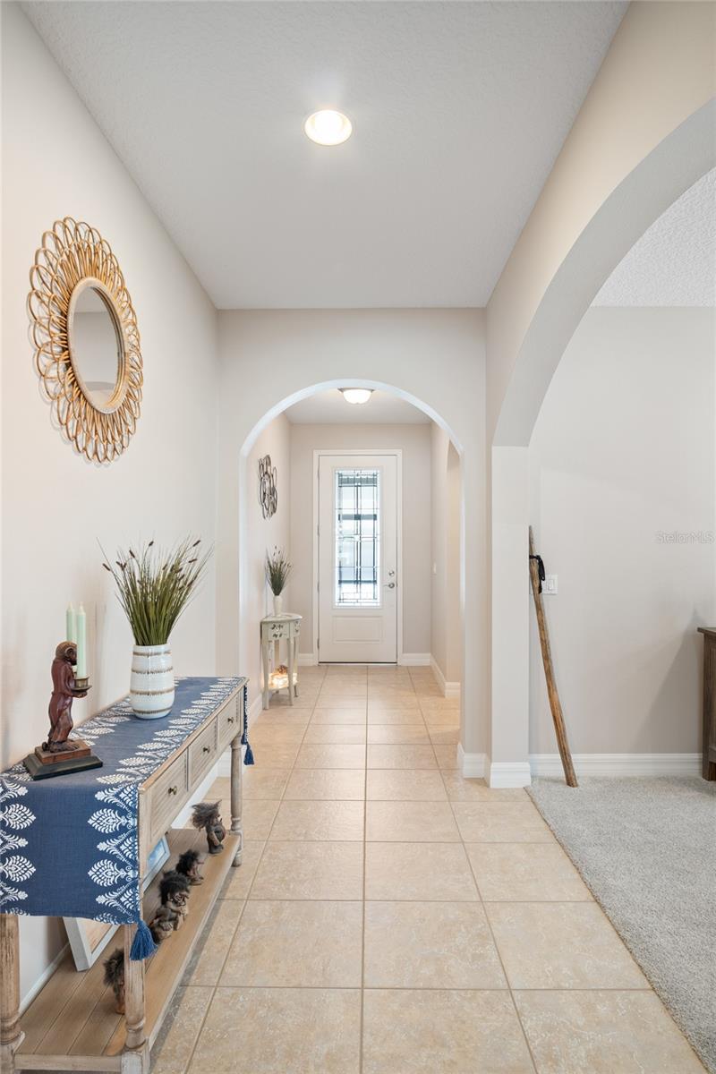 Image 9 of 66 For 389 Silver Maple Road