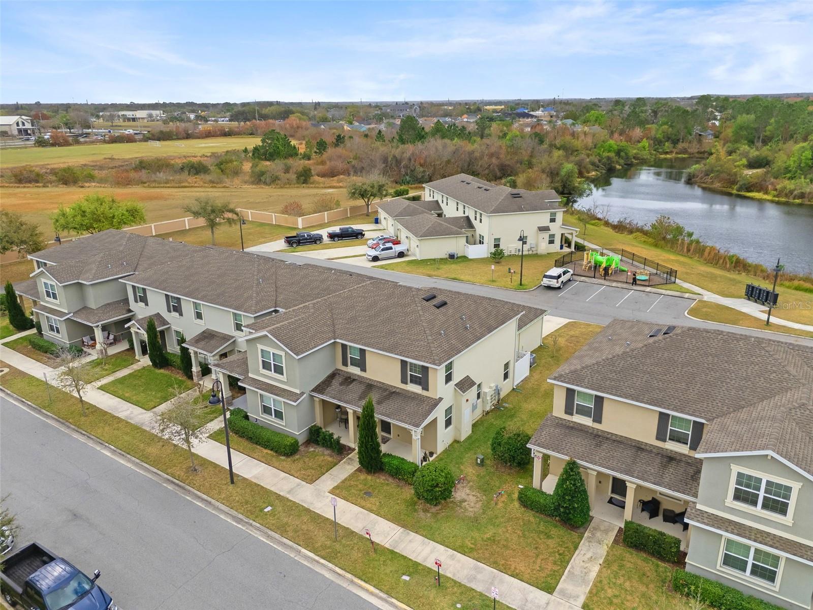 Image 31 of 37 For 3105 Aqua Virgo Loop