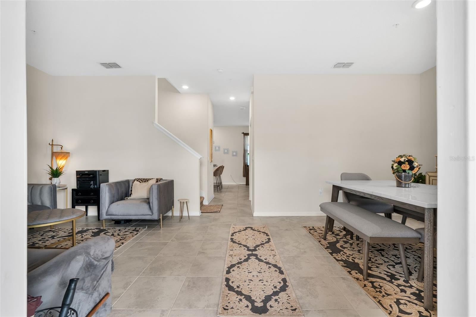 Image 6 of 37 For 3105 Aqua Virgo Loop