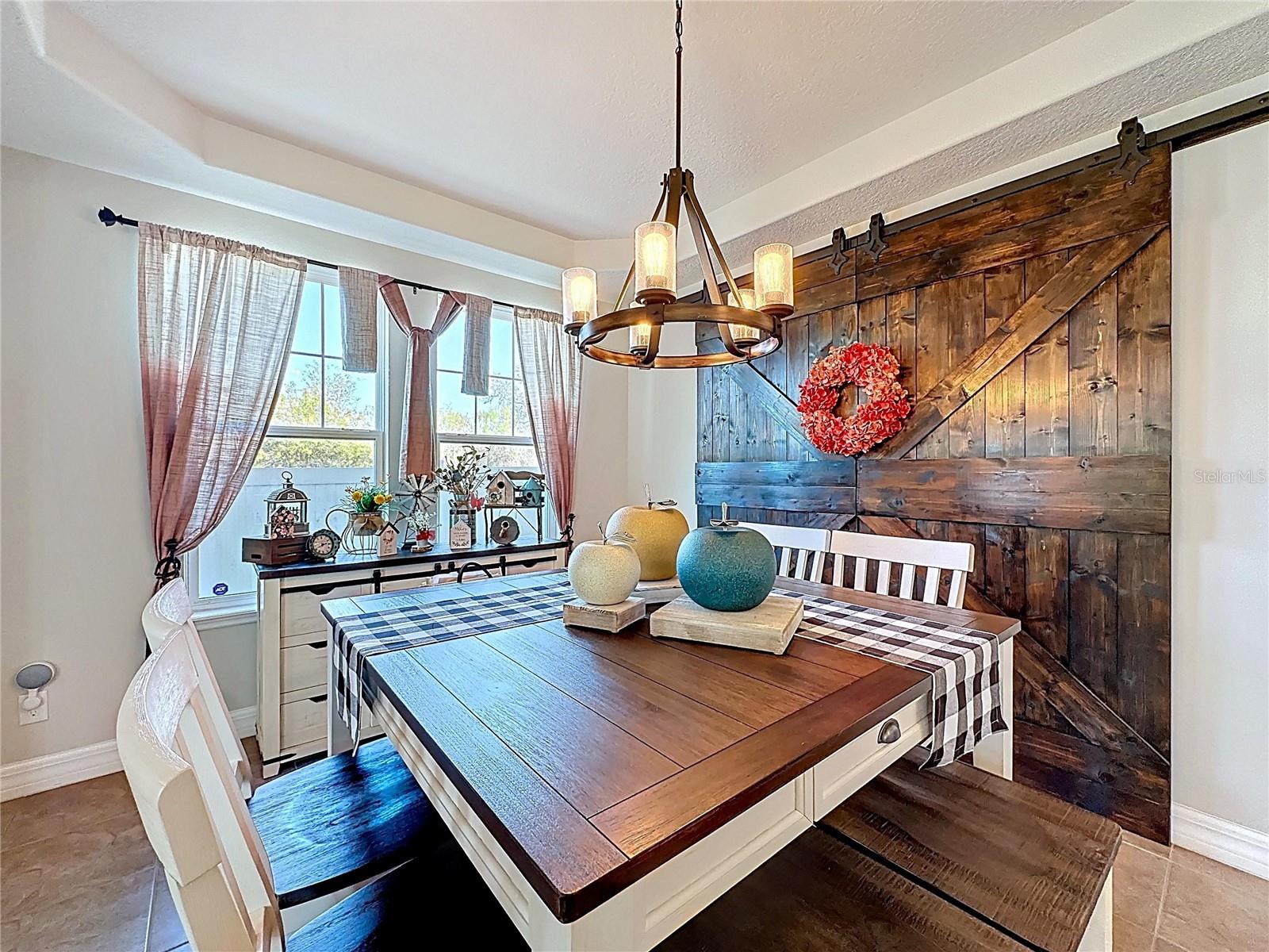 Image 16 of 96 For 2970 Sera Bella Way