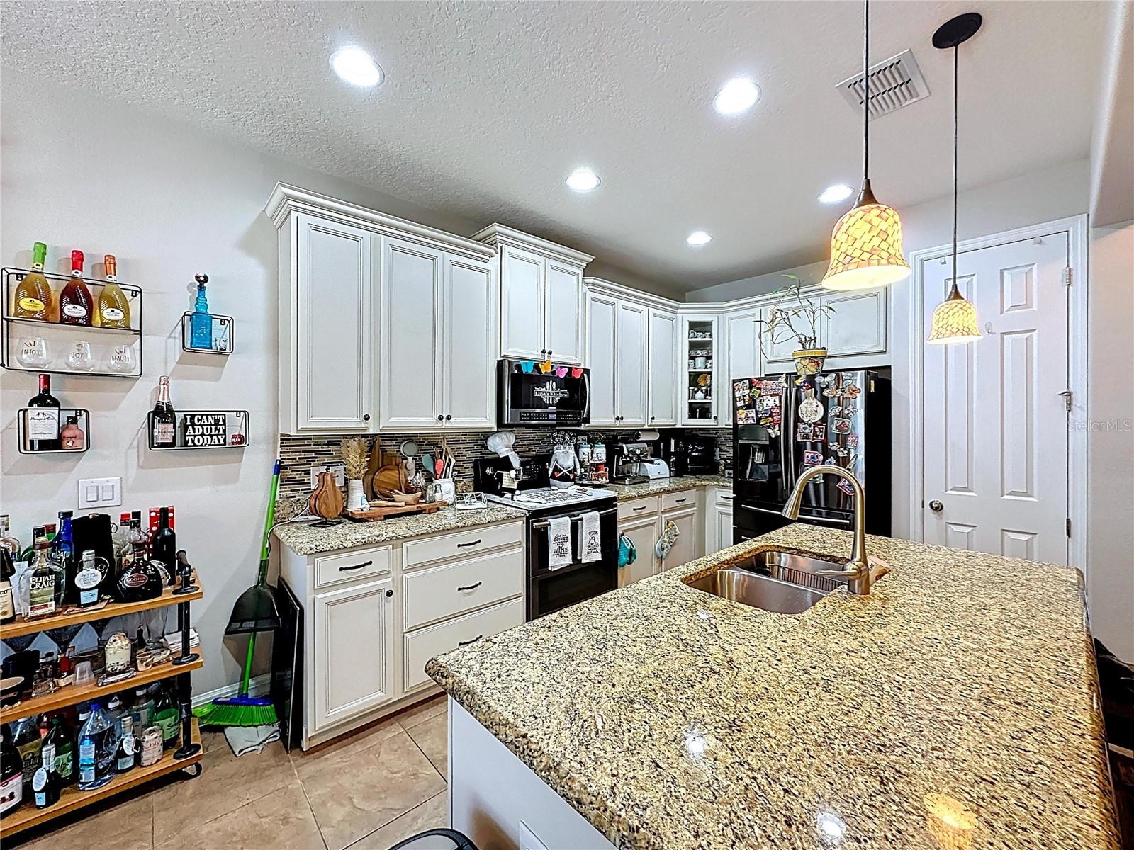 Image 26 of 96 For 2970 Sera Bella Way