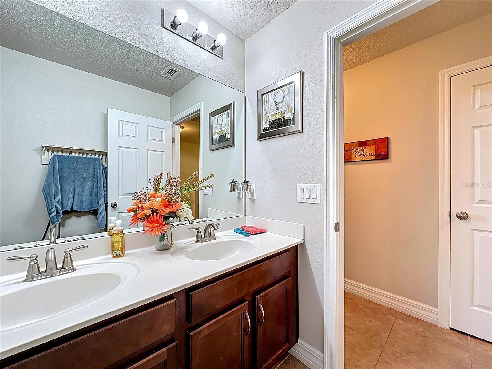 Image 47 of 96 For 2970 Sera Bella Way