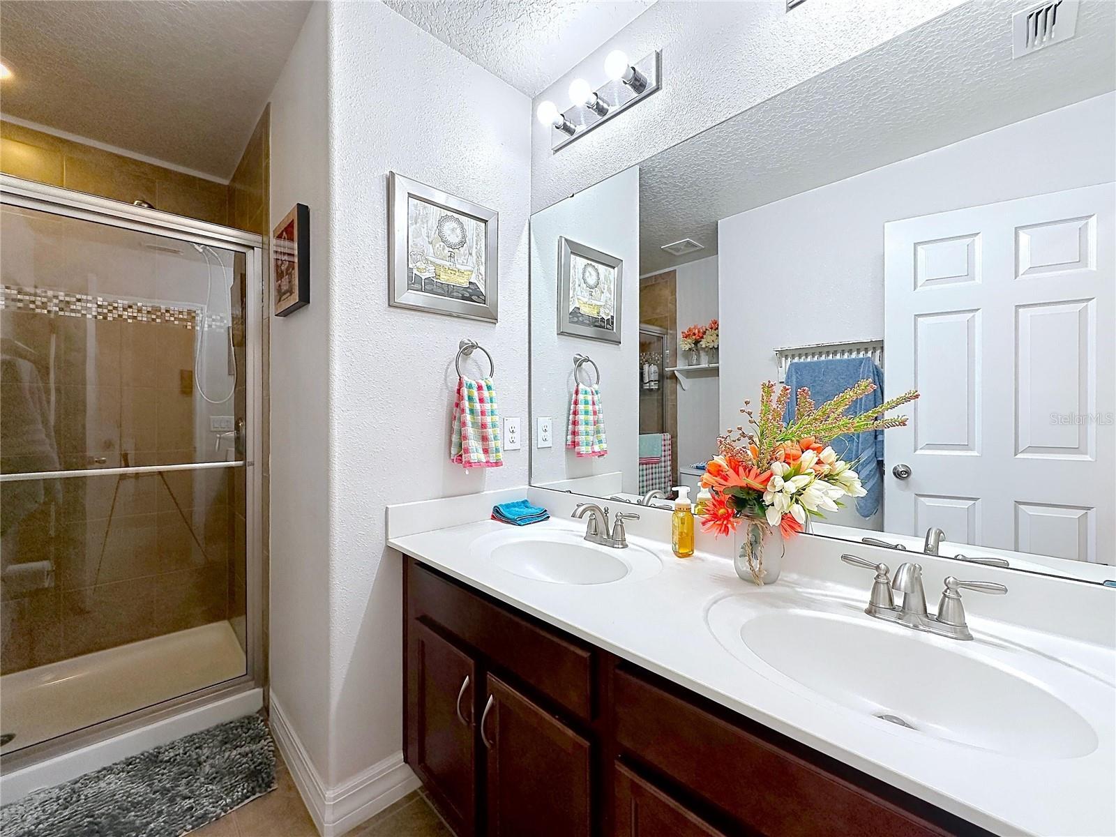 Image 49 of 96 For 2970 Sera Bella Way