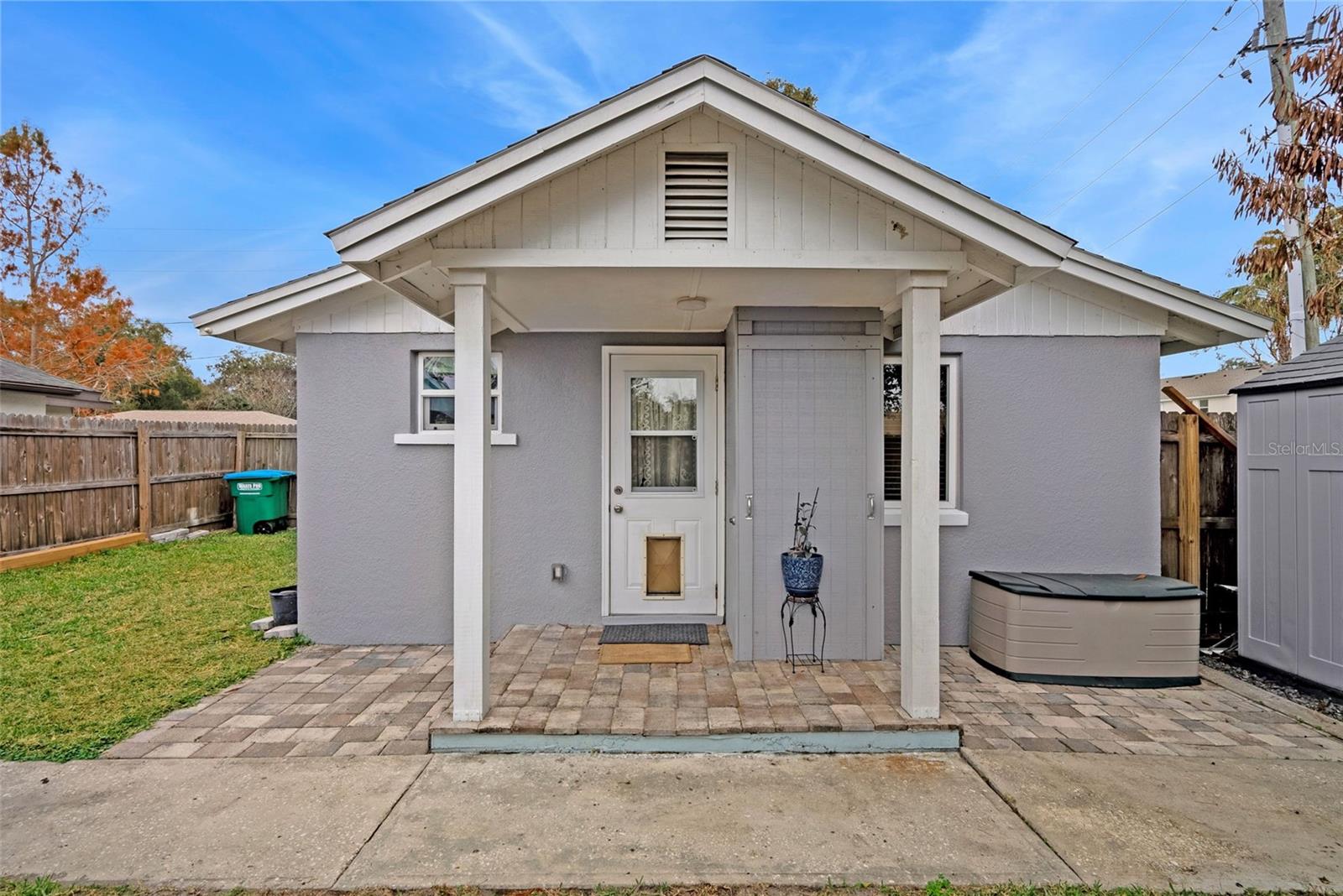 Image 20 of 33 For 233 E Church Ave