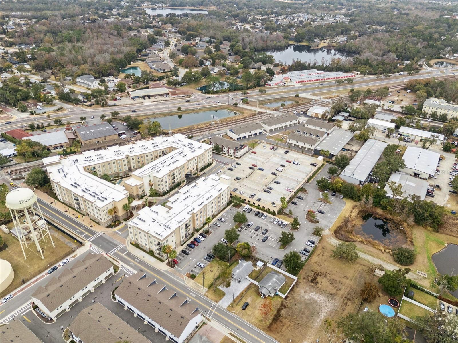 Image 29 of 33 For 233 E Church Ave