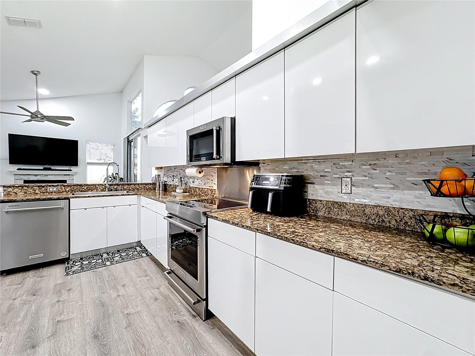 Image 13 of 69 For 12262 Bohannon Boulevard