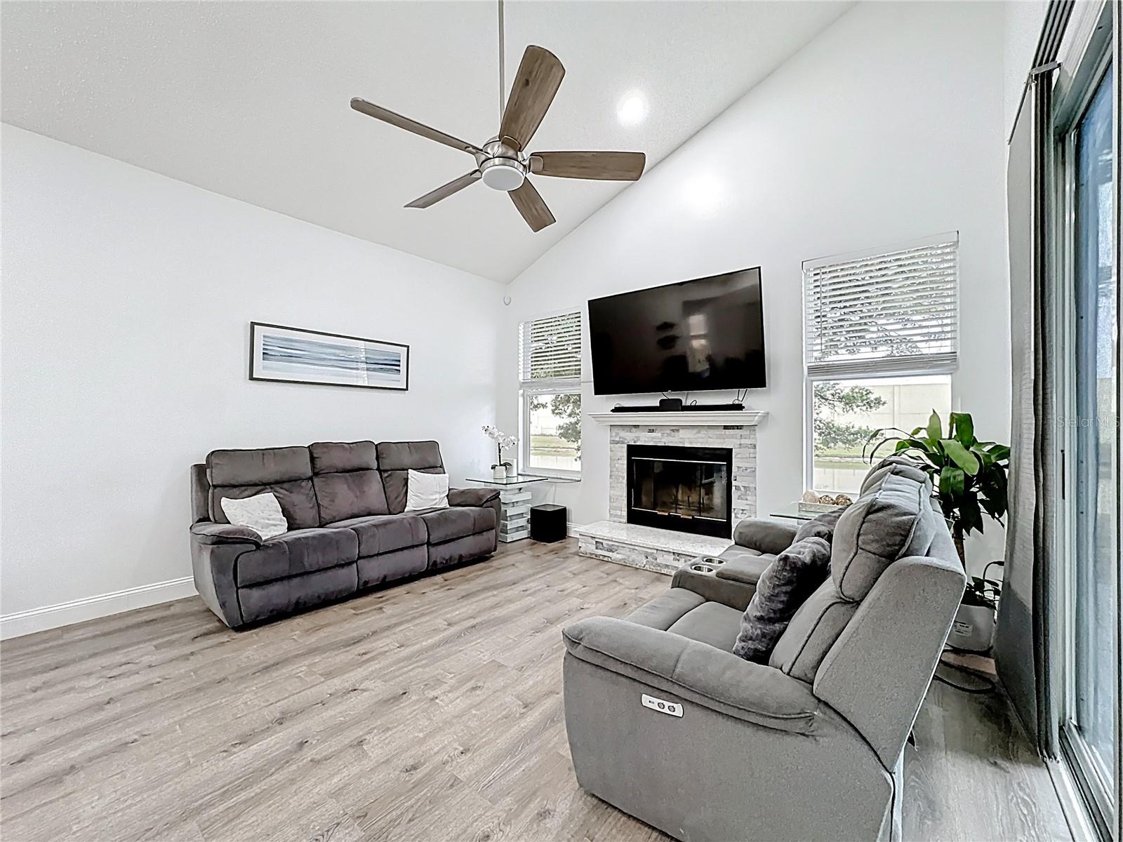 Image 26 of 69 For 12262 Bohannon Boulevard