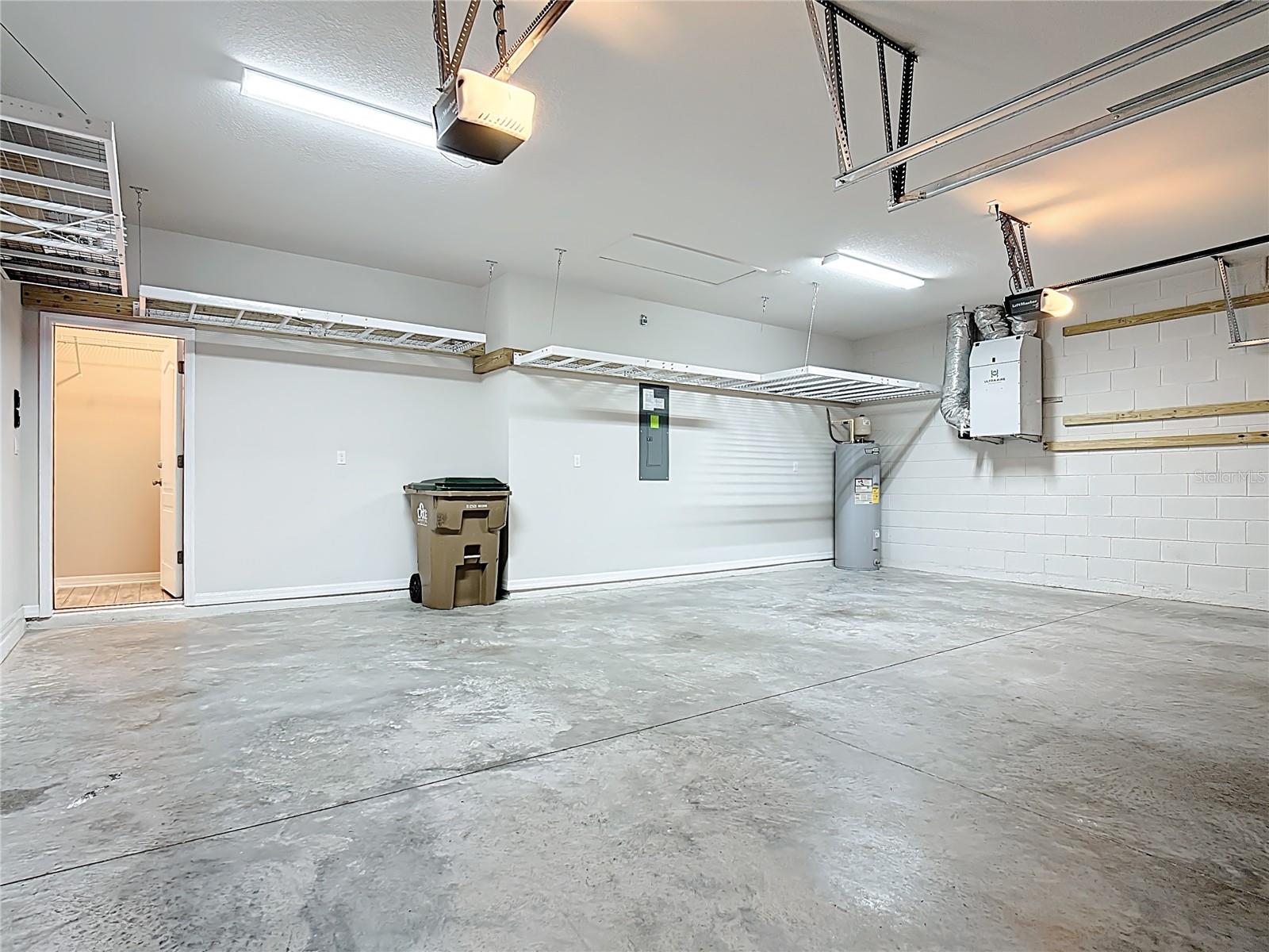 Image 31 of 41 For 17804 Passionflower Circle