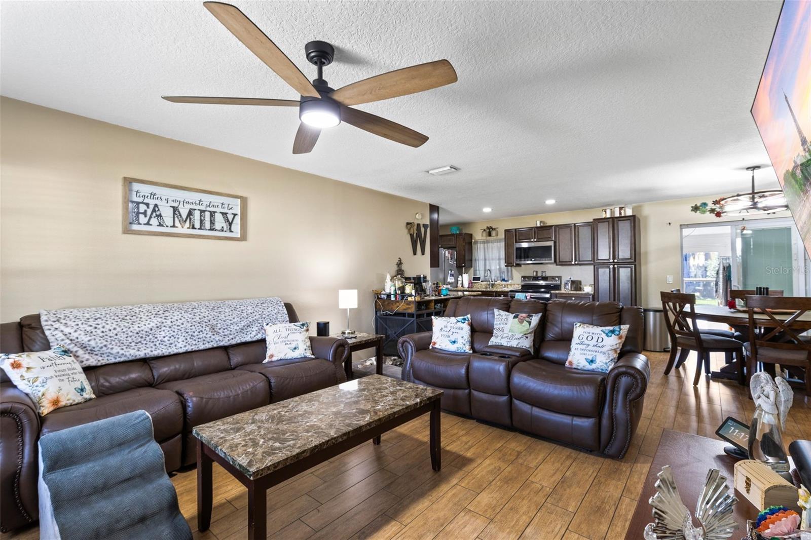 Image 13 of 24 For 1720 Acres Drive