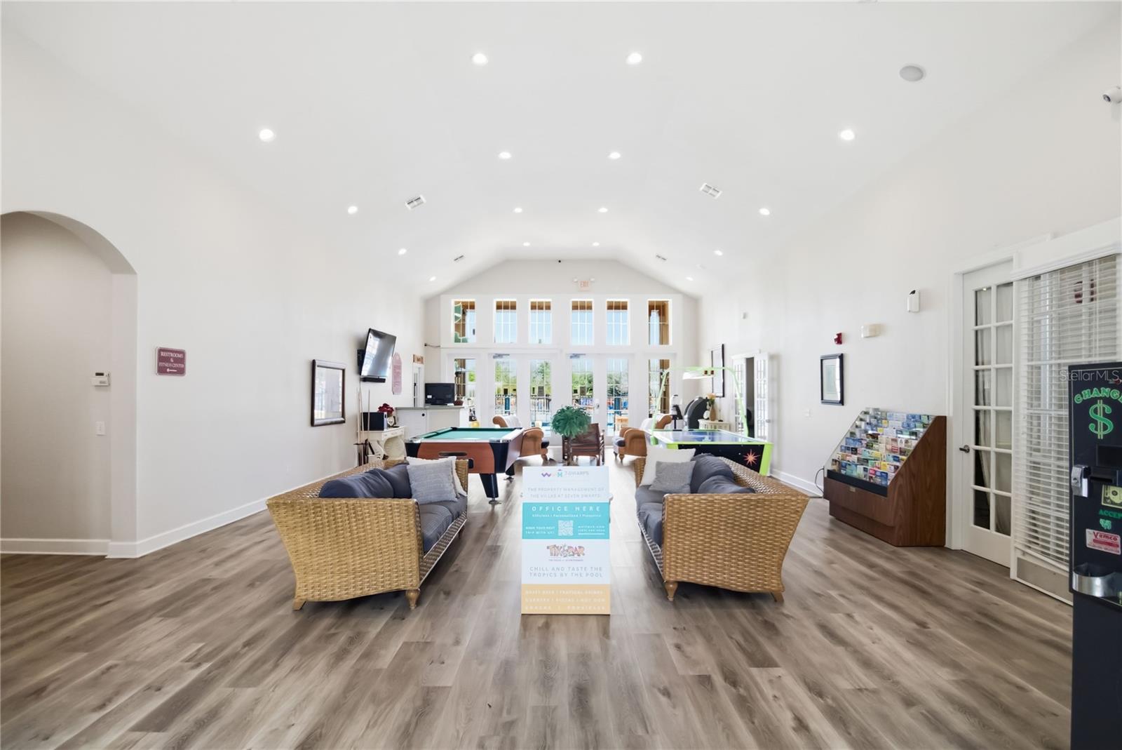 Image 36 of 48 For 2620 Lodi Circle 101