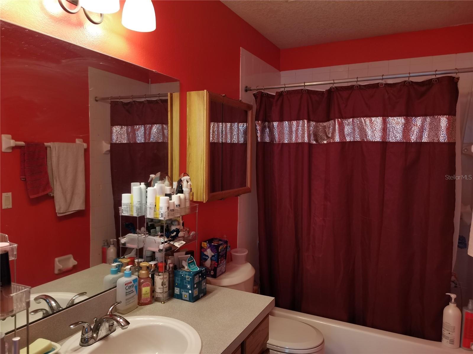 Image 19 of 22 For 270 Augustine Court