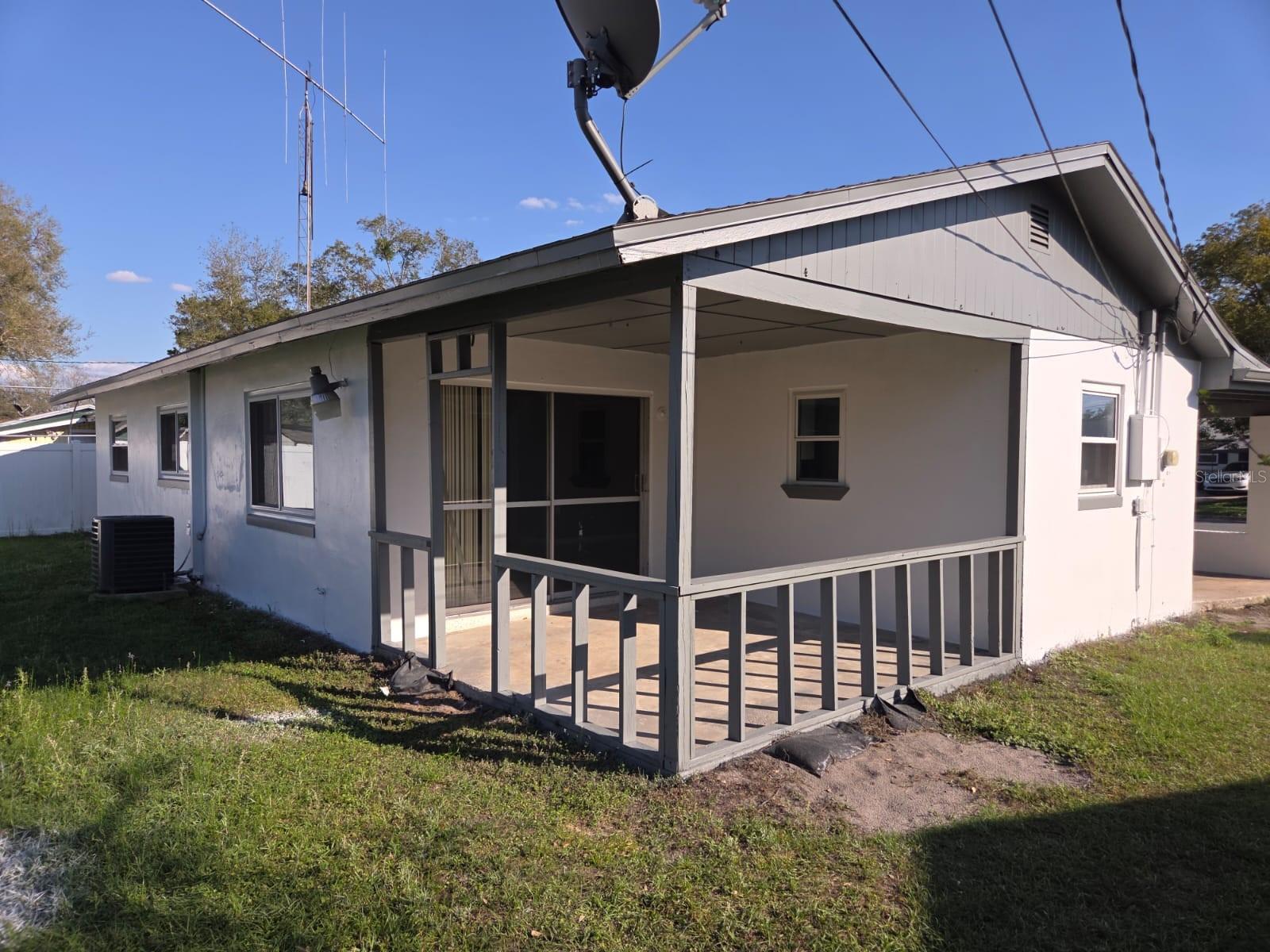 Image 5 of 20 For 4463 Cassius Street