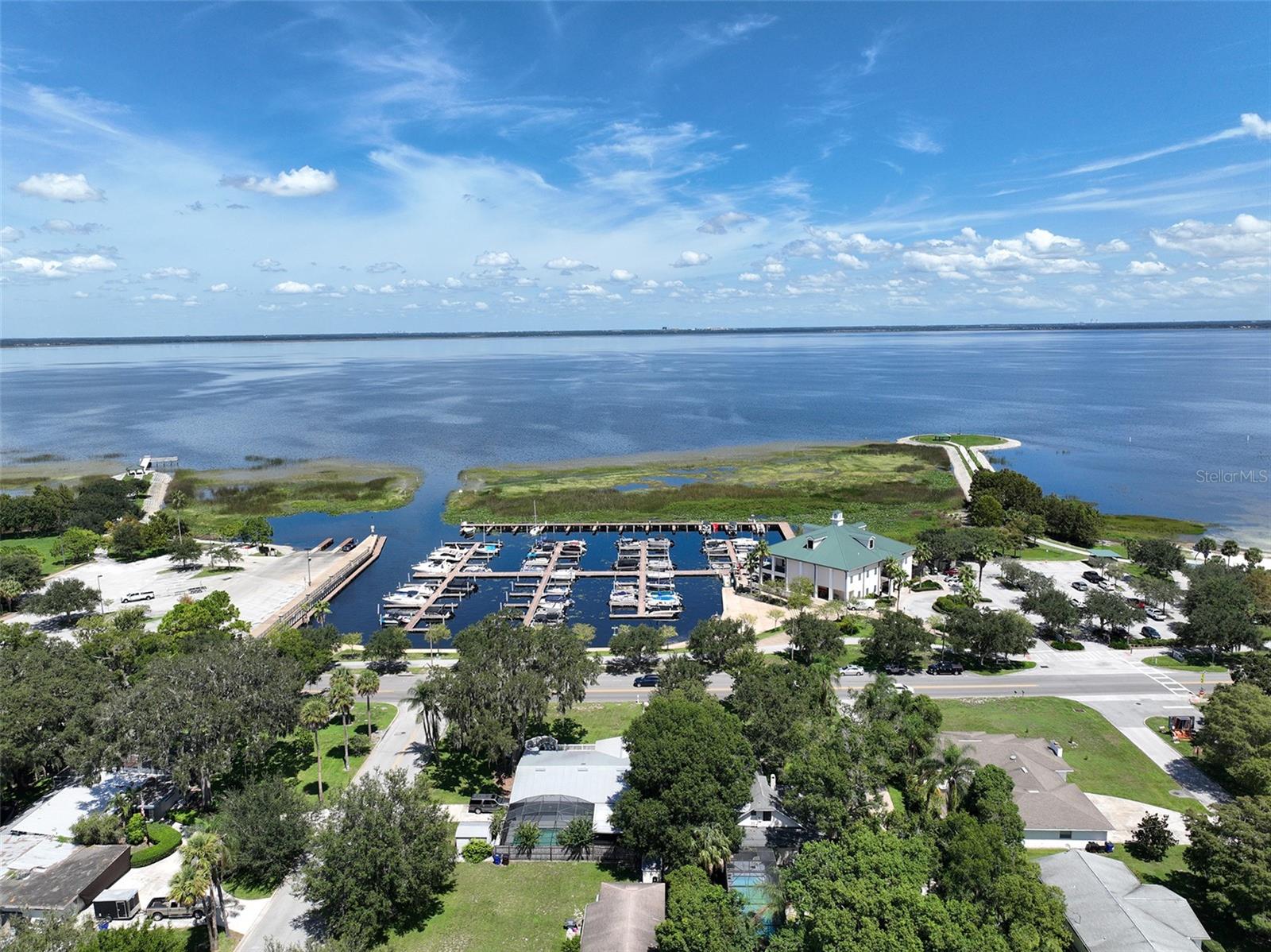 Image 17 of 40 For 1990 Crystal Lane