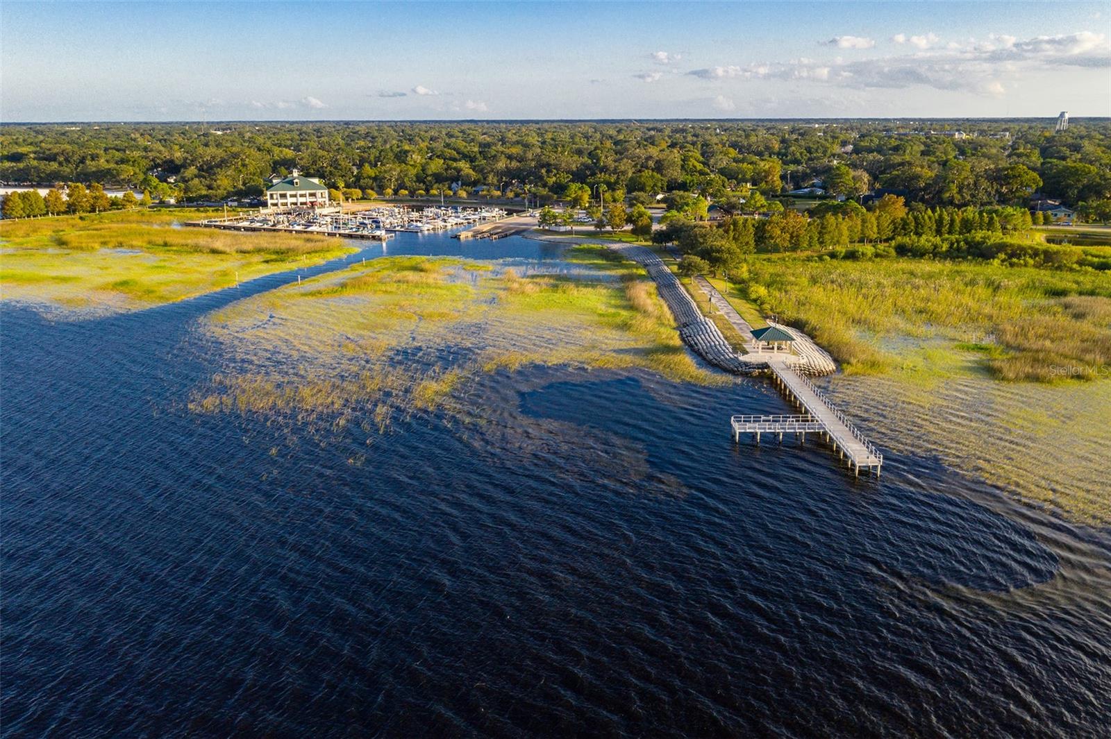 Image 24 of 40 For 1990 Crystal Lane