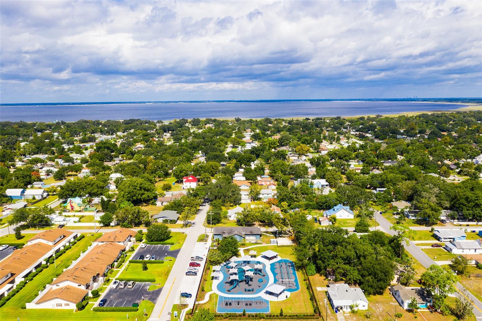 Image 27 of 40 For 1990 Crystal Lane