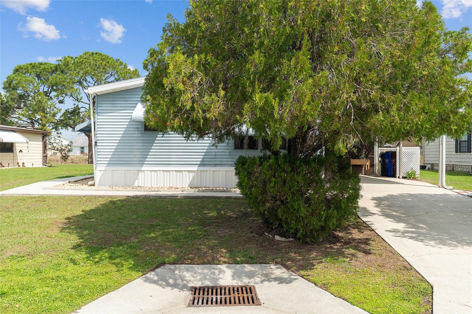 Image 40 of 40 For 1990 Crystal Lane