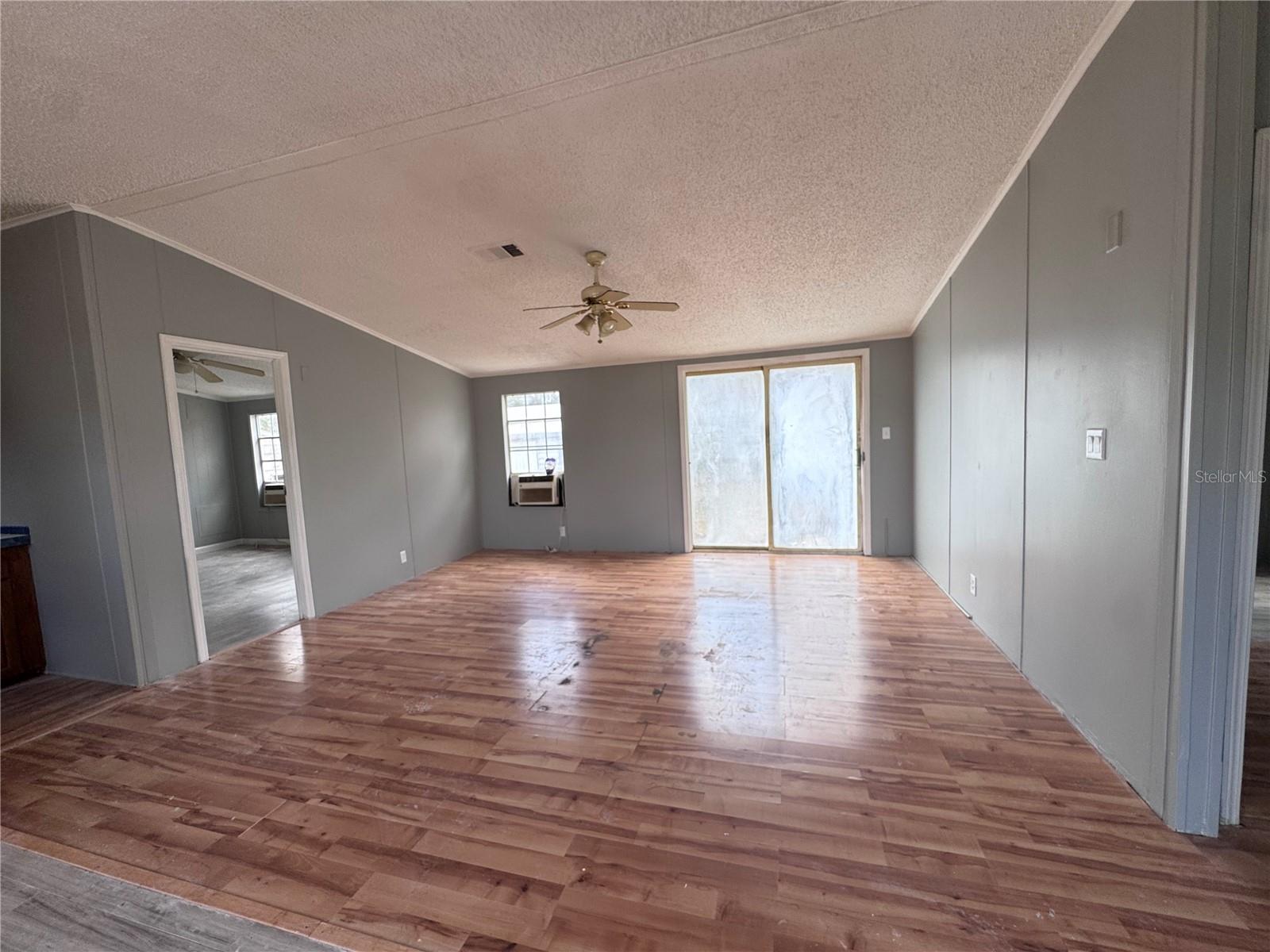 Image 10 of 26 For 4905 Herndon Drive