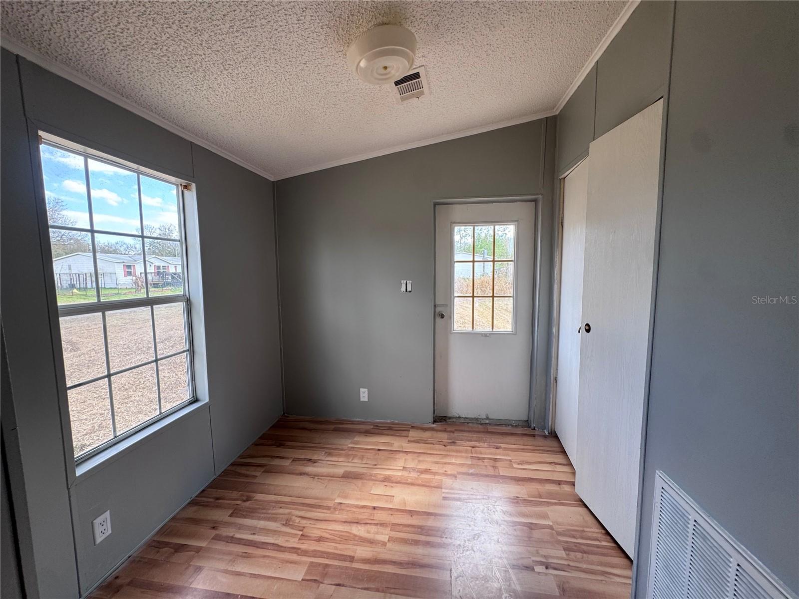 Image 15 of 26 For 4905 Herndon Drive