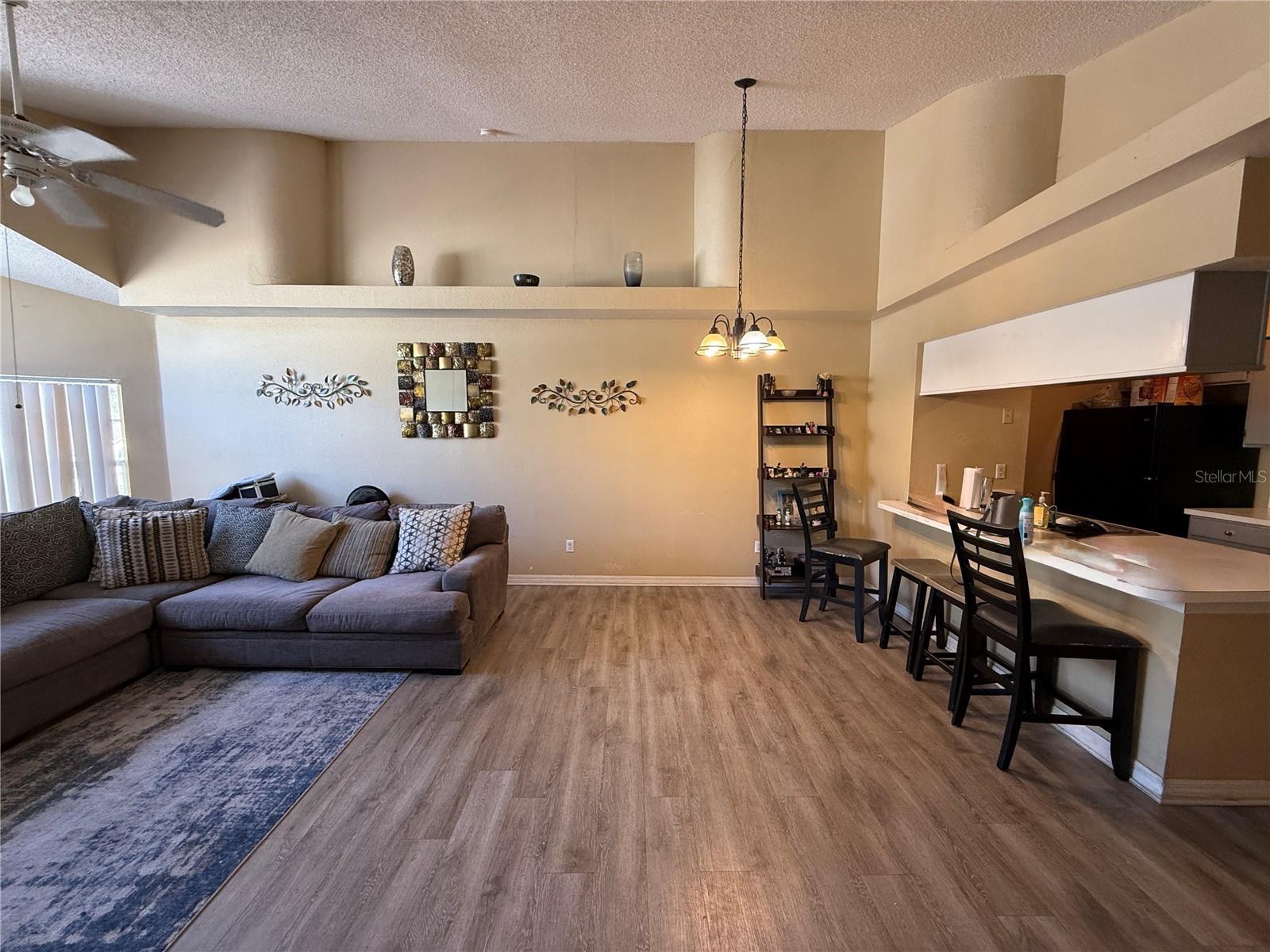 Image 21 of 21 For 2006 Royal Bay Boulevard 126