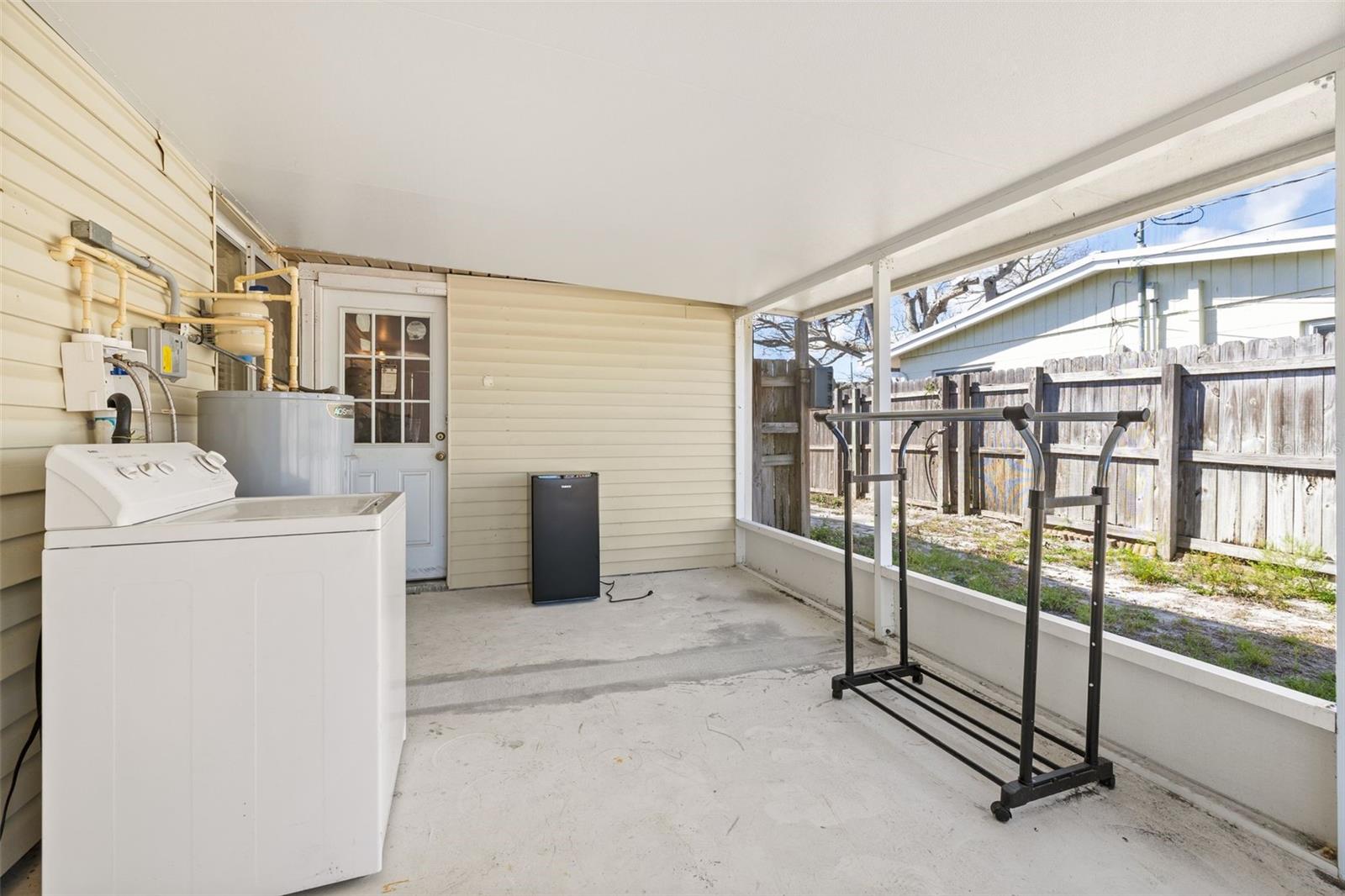 Image 37 of 45 For 2612 Carol Drive