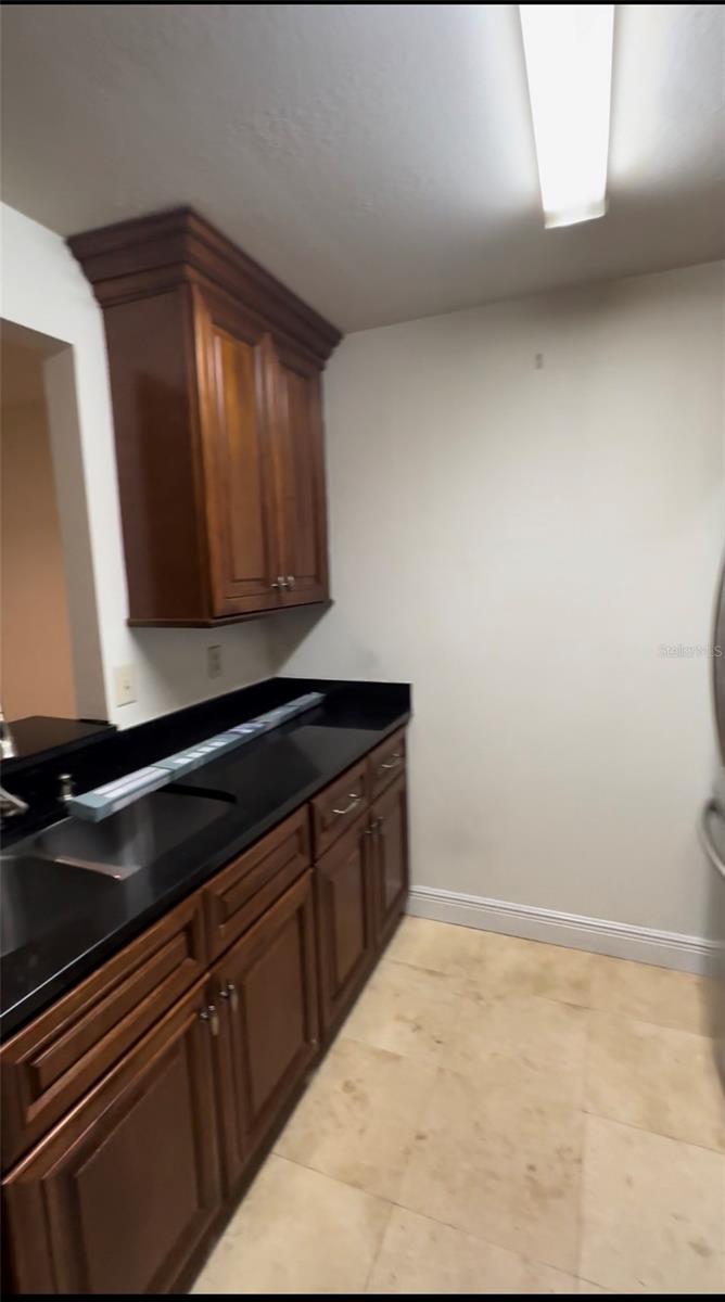 Image 5 of 9 For 2053 Dixie Bell F