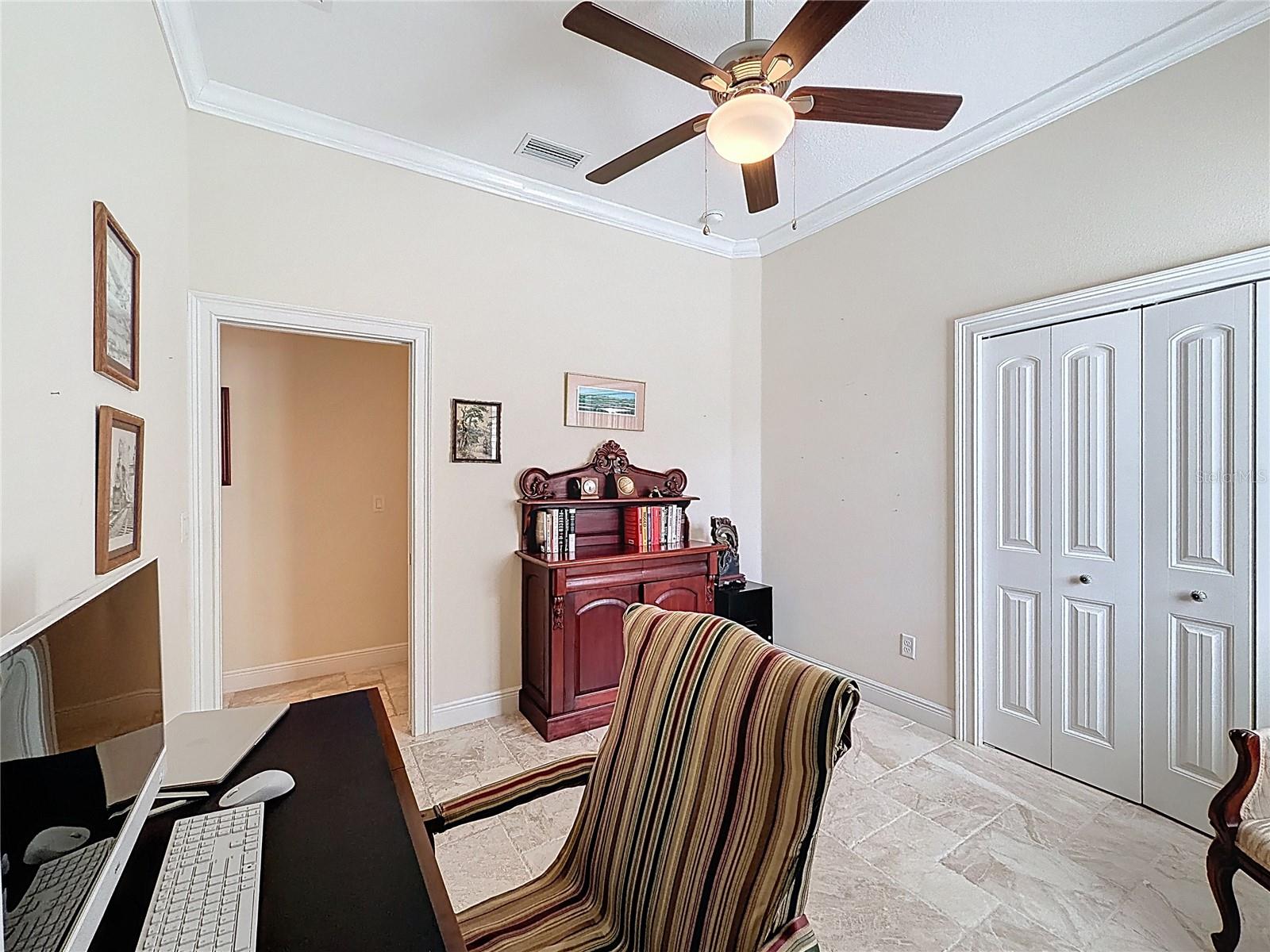 Image 20 of 39 For 9184 Deer Park Drive