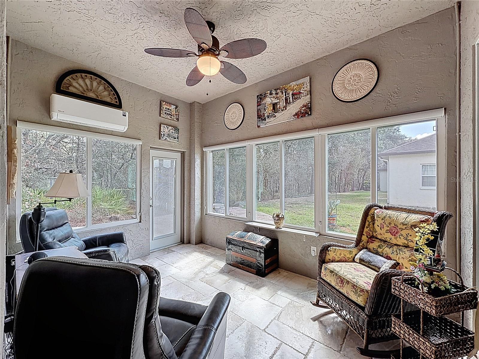 Image 29 of 39 For 9184 Deer Park Drive