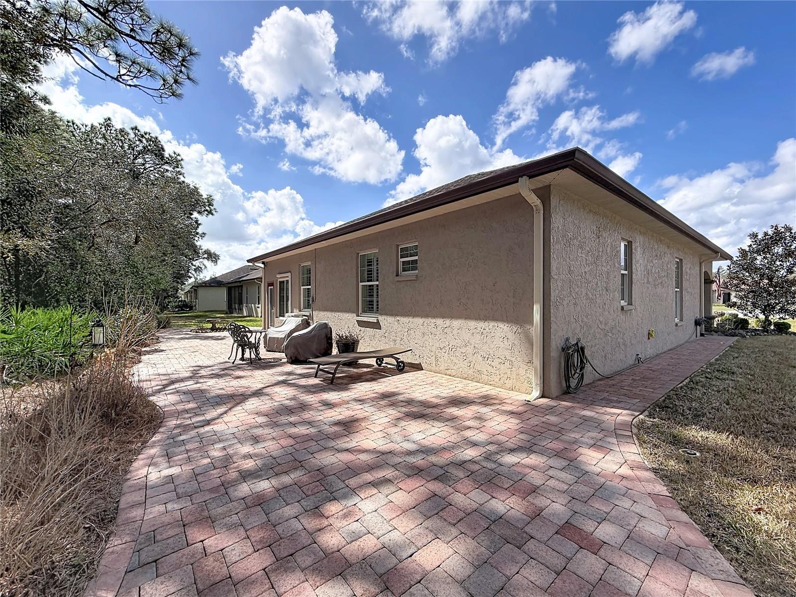 Image 32 of 39 For 9184 Deer Park Drive