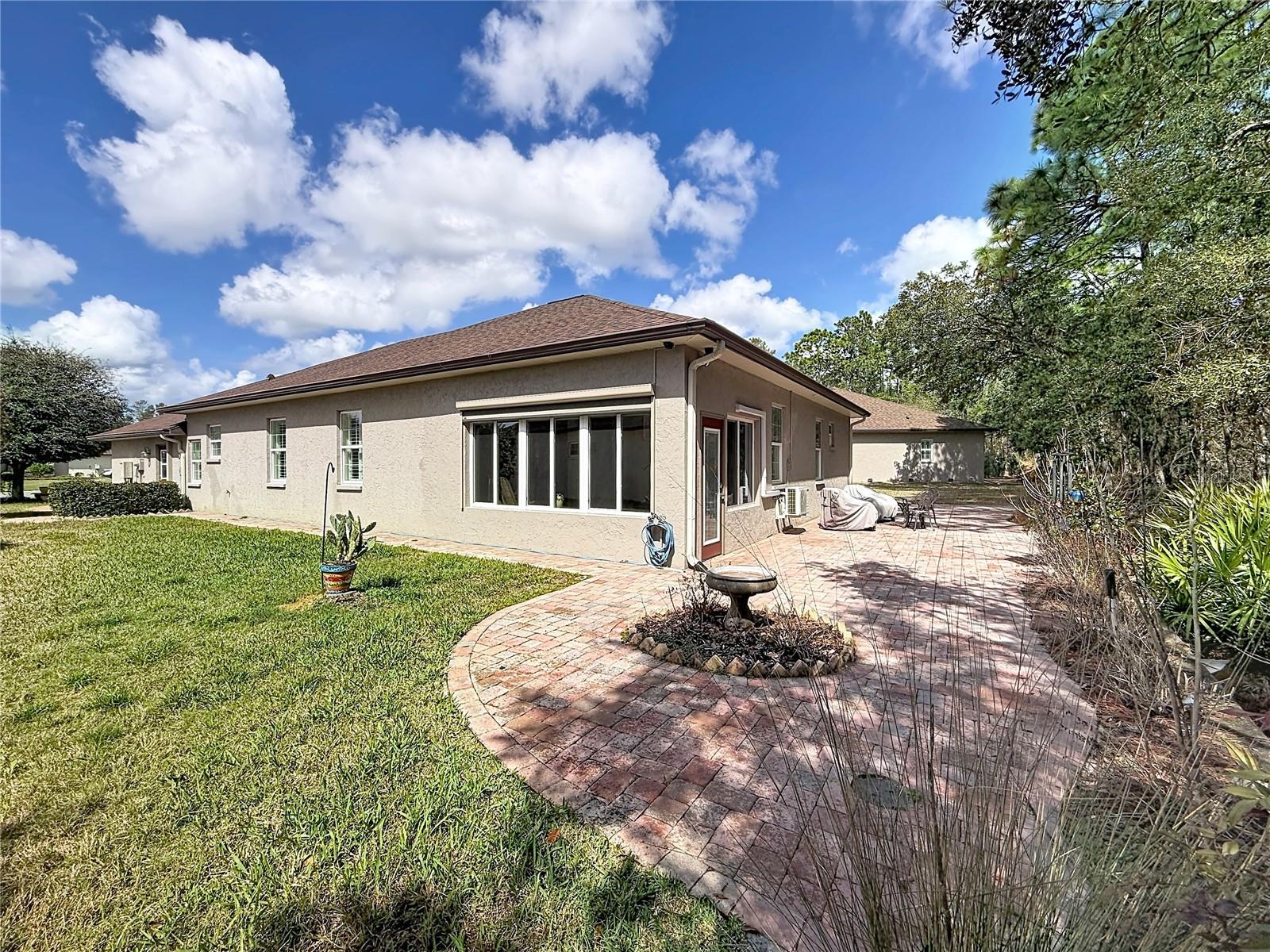 Image 6 of 39 For 9184 Deer Park Drive