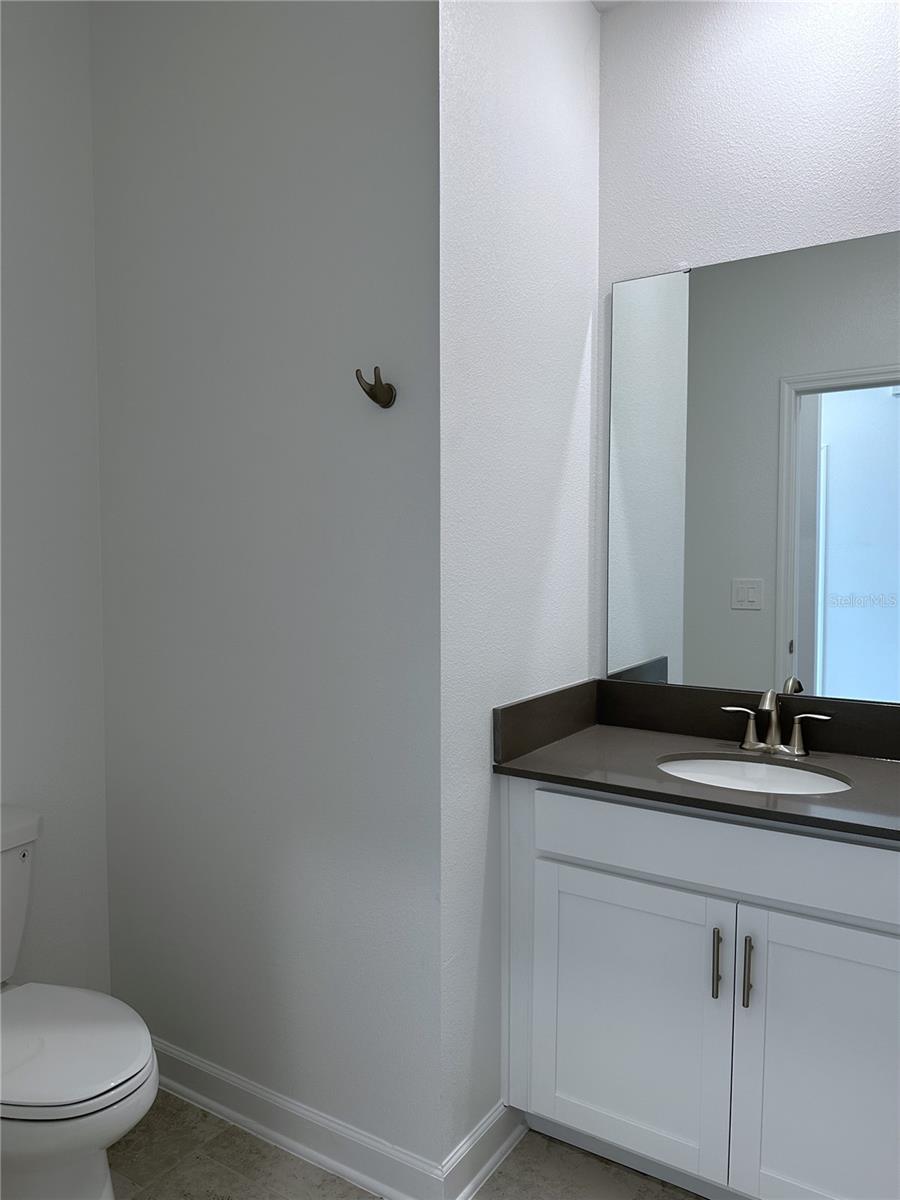 Image 16 of 43 For 3067 Camden Way