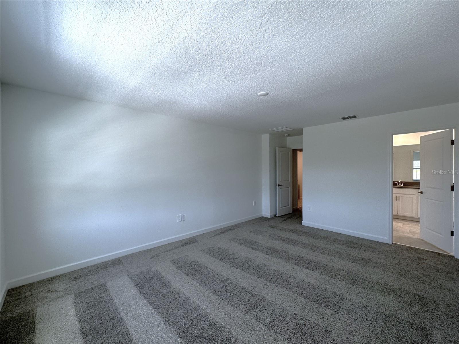 Image 24 of 43 For 3067 Camden Way