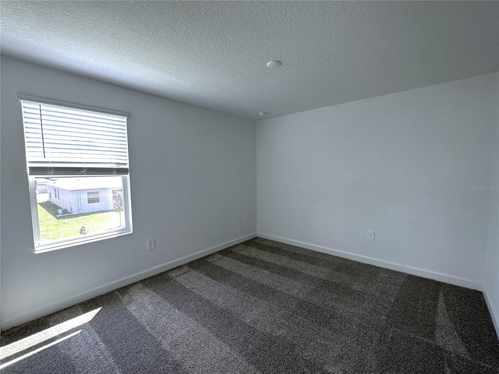 Image 33 of 43 For 3067 Camden Way