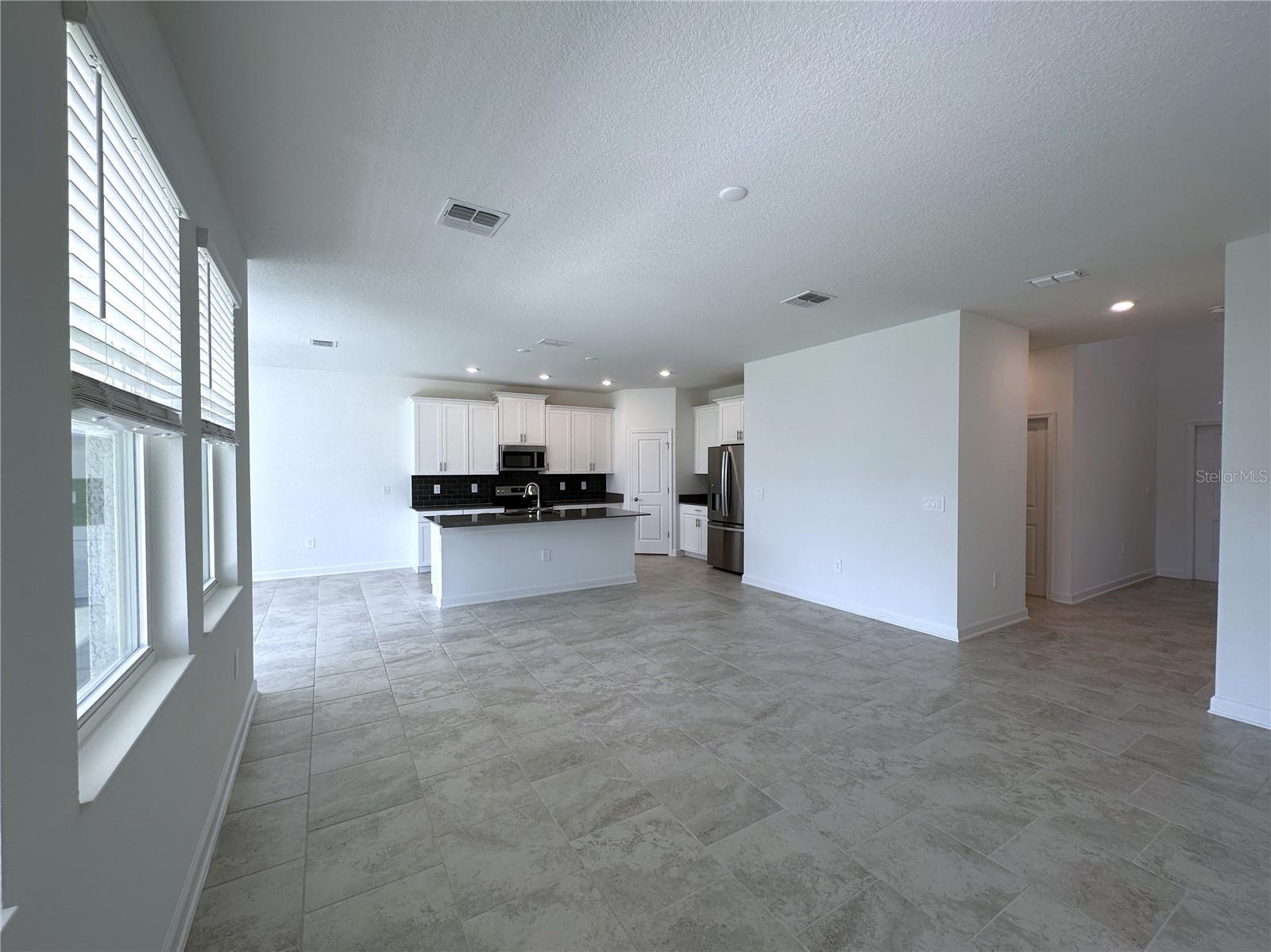 Image 6 of 43 For 3067 Camden Way