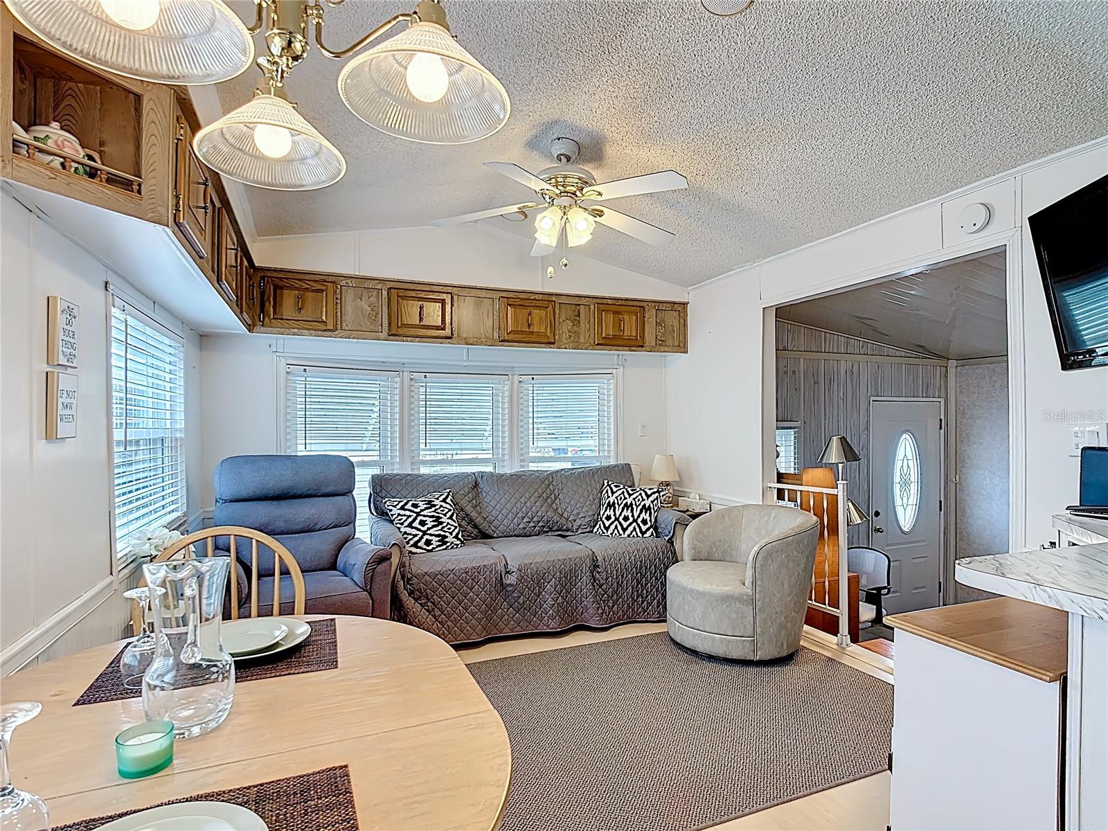 Image 14 of 31 For 9000 Us Hwy 192  763