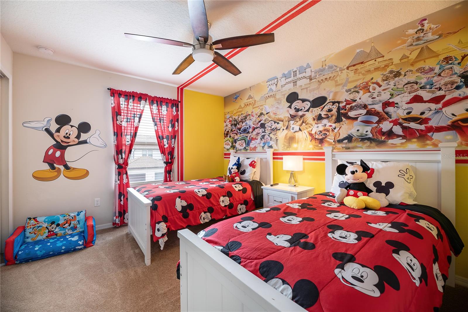 Image 17 of 50 For 9047 Rhodes Street