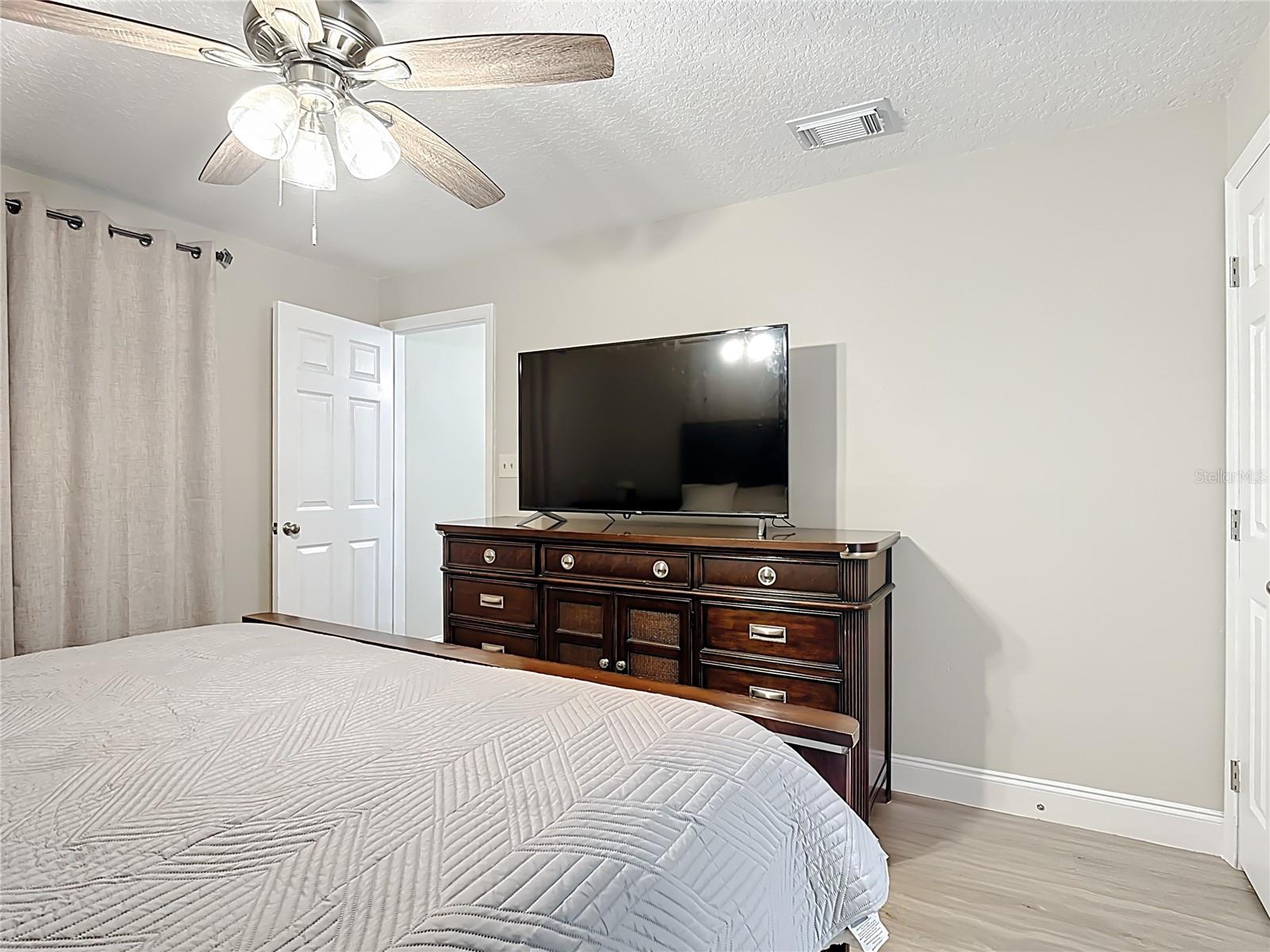 Image 38 of 51 For 2661 Ames Haven Road