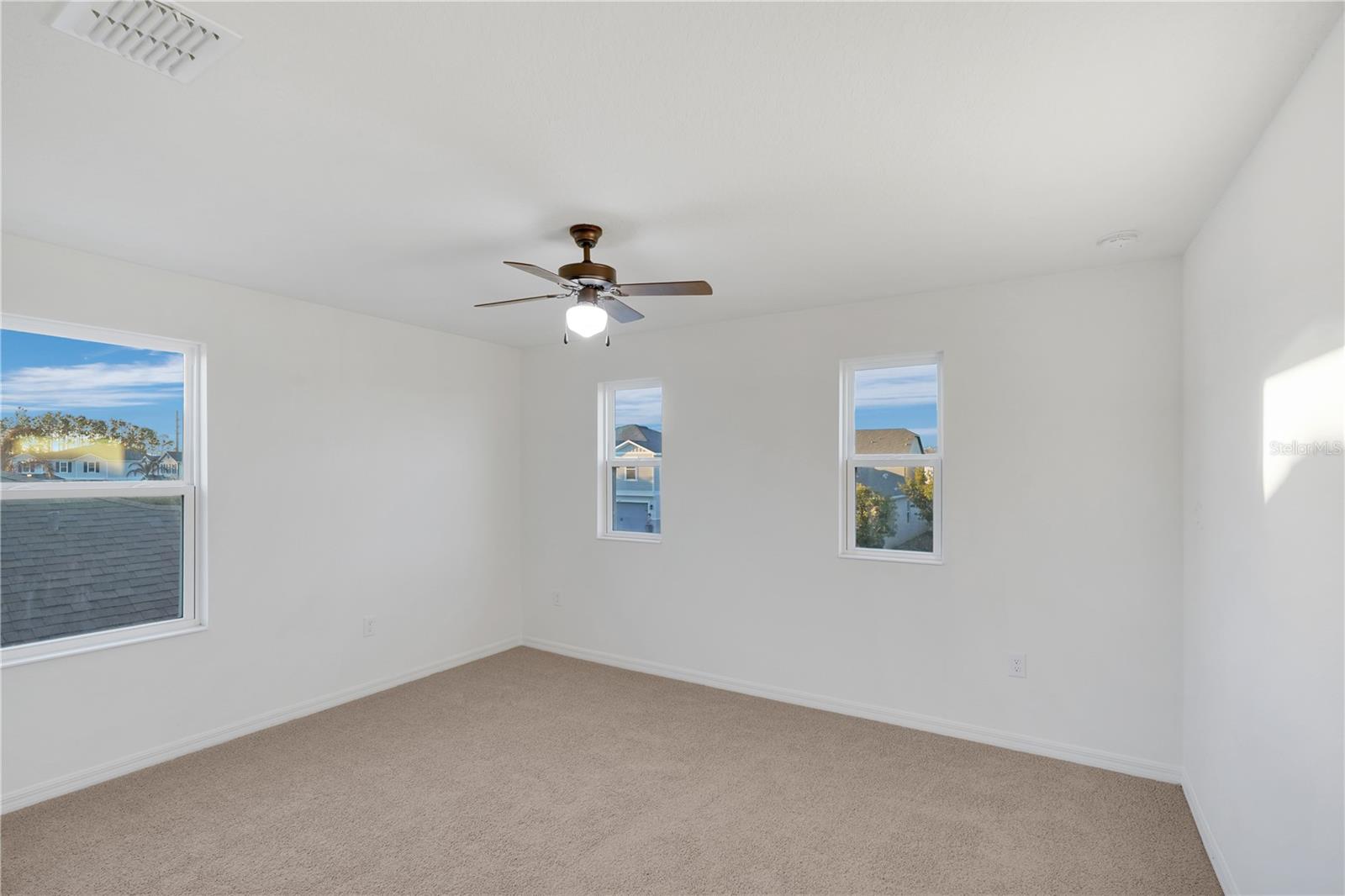 Image 25 of 31 For 13916 Rushing Creek Run